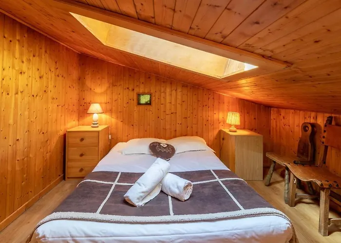 Smartstay Couttet Champion - *
